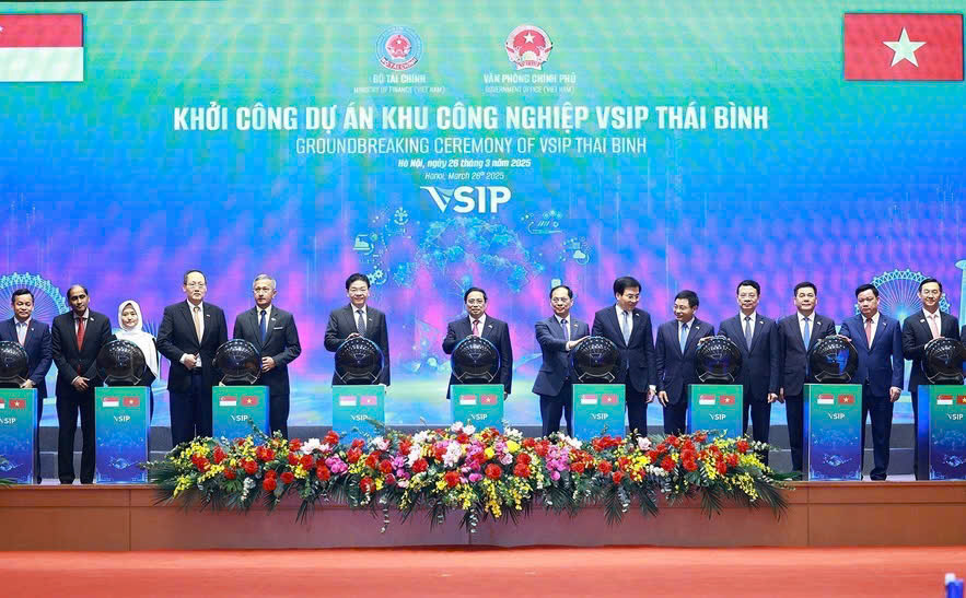vov media quả cầu led